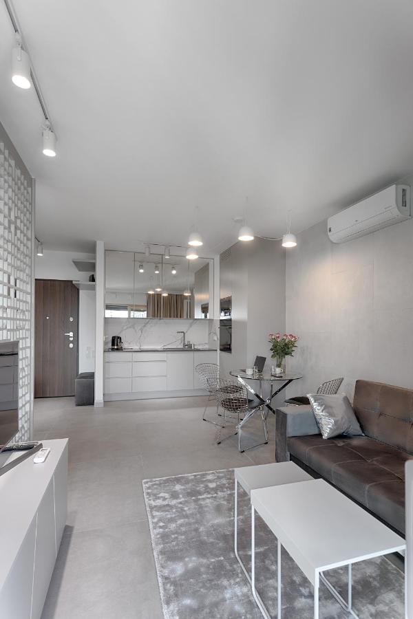 Mennica Residence Luxury Location Varsovia Exterior foto